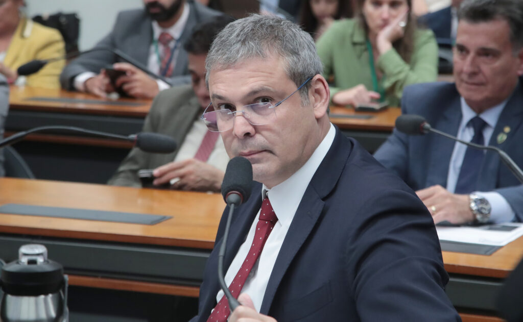 Petista diz que Alexandre de Moraes é guardião da democracia