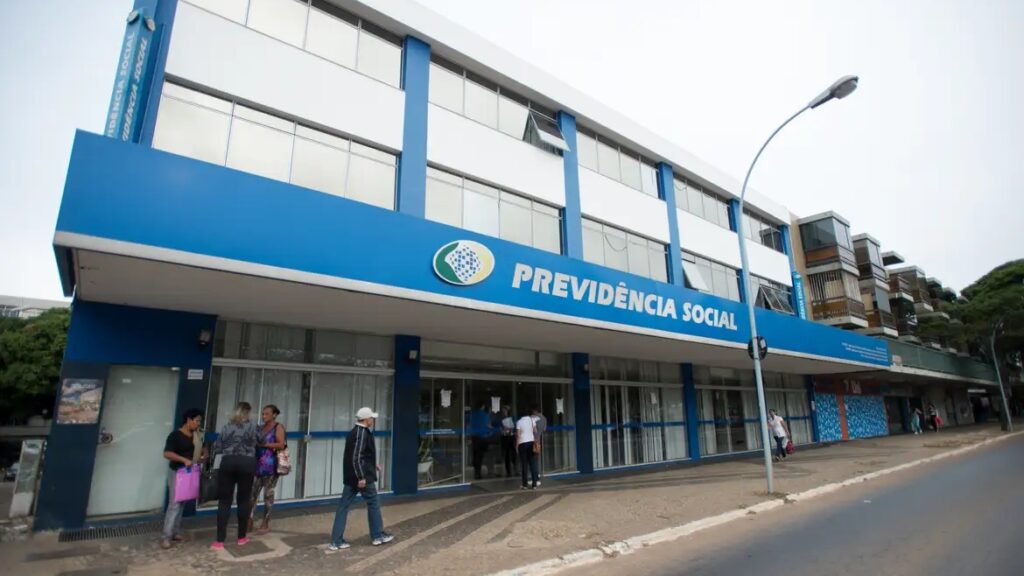 INSS suspende contrato com a Crefisa por irregularidades