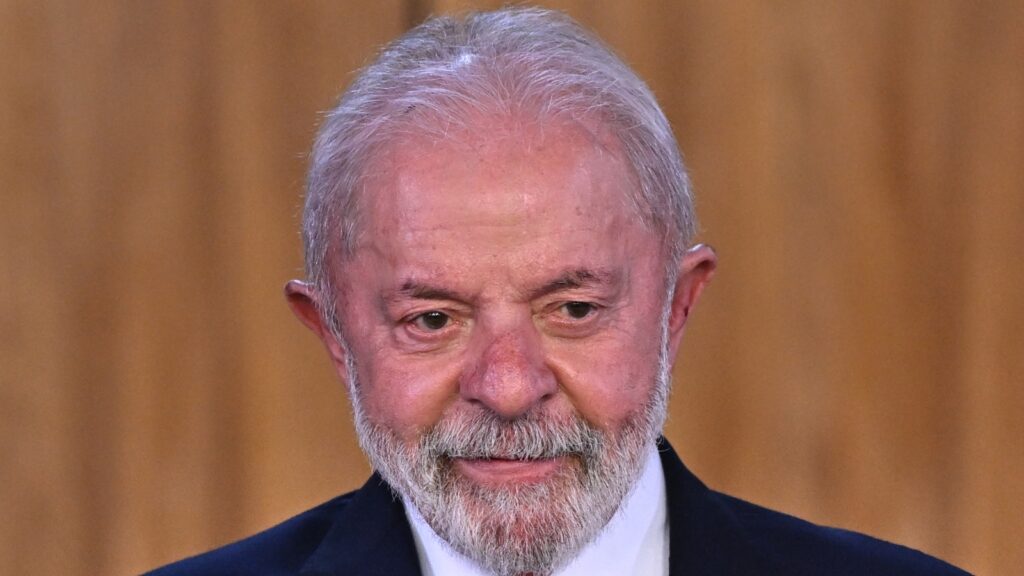 Com tarifaço, gasto de Lula fora da meta fiscal chega a R$ 337 bi