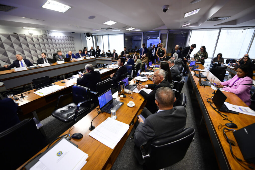 CPMI quer acesso a lista de parlamentares investigados pela PF