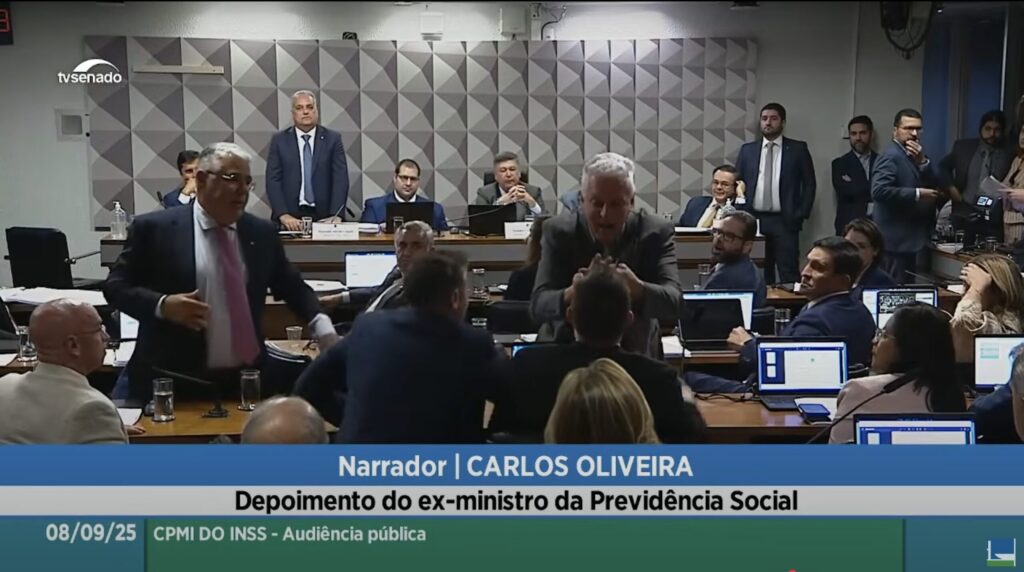 Bate-boca marca depoimento de Lupi na CPMI do INSS