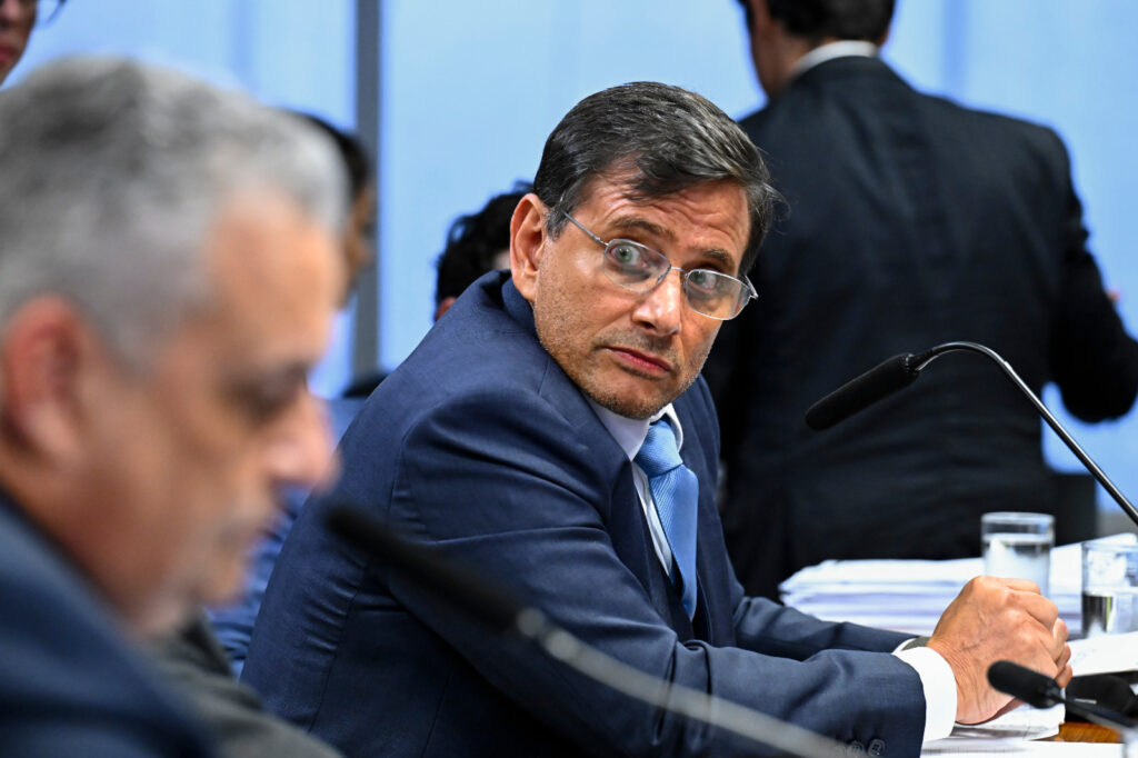 CPMI do INSS pede prisão preventiva para 21 investigados