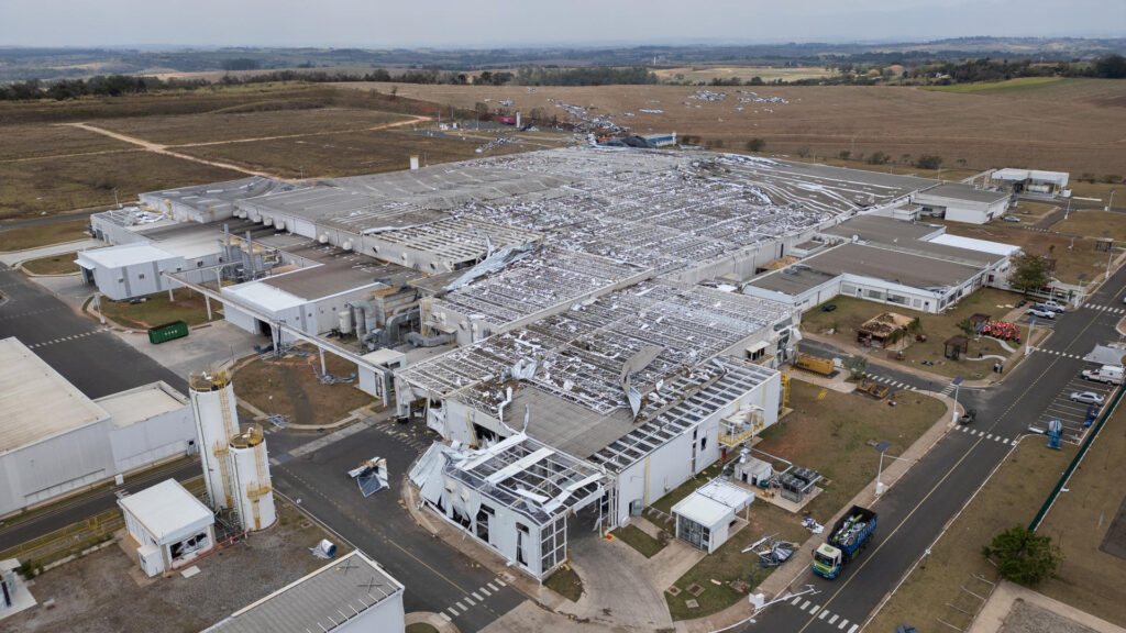 Toyota anuncia retomada da produção no Brasil em novembro