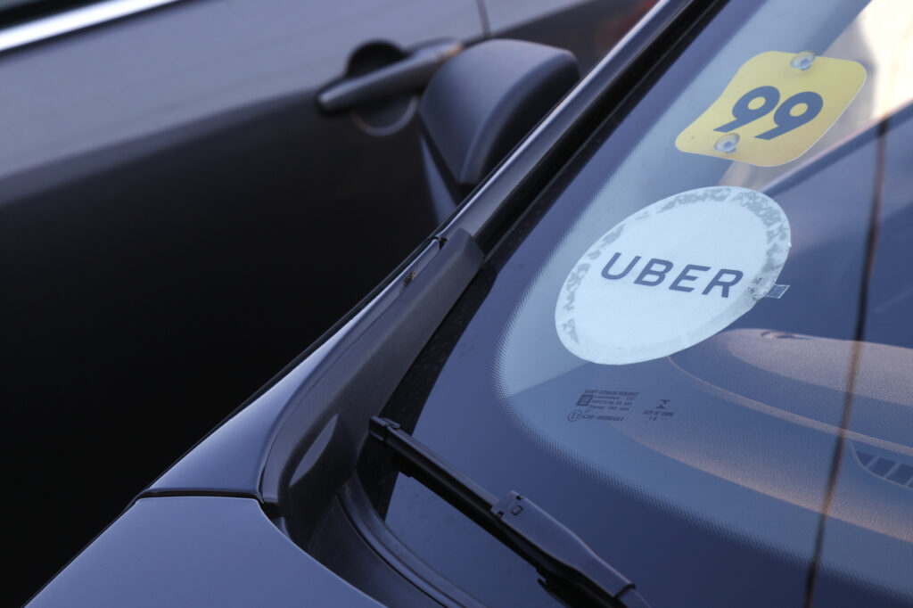 6 em cada 10 motoristas de Uber não querem carteira assinada, segundo Datafolha