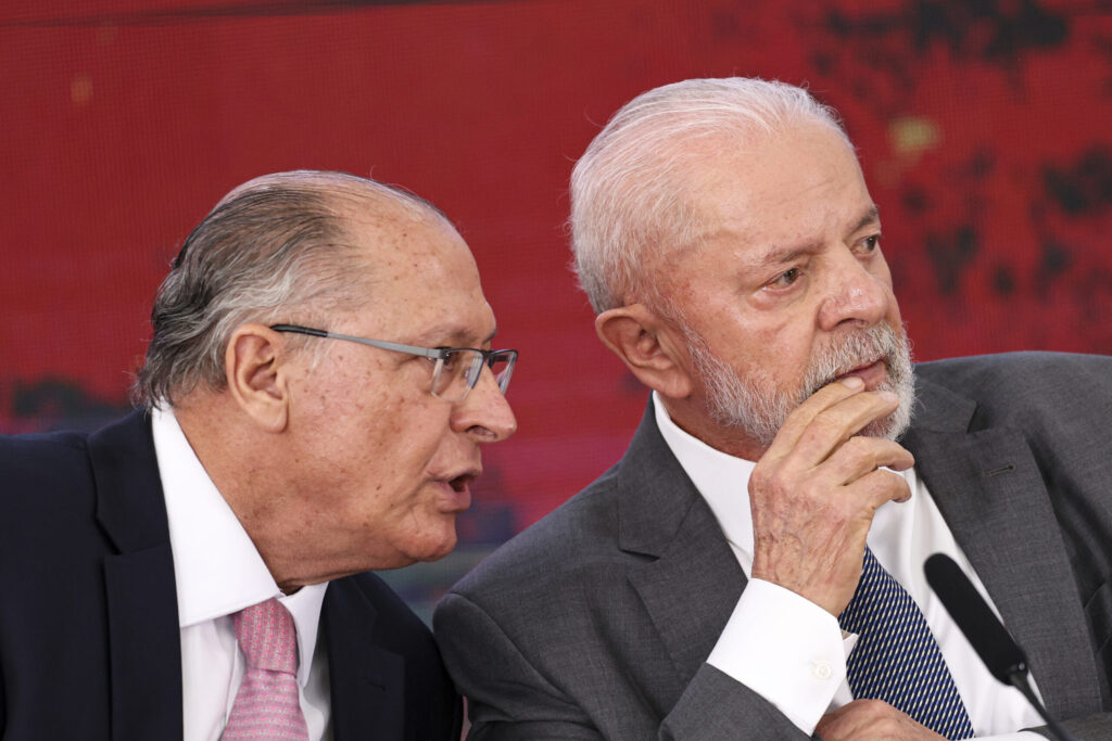 Alckmin diz que negociações com EUA vão “avançar rápido”, mas que não há data para novo encontro