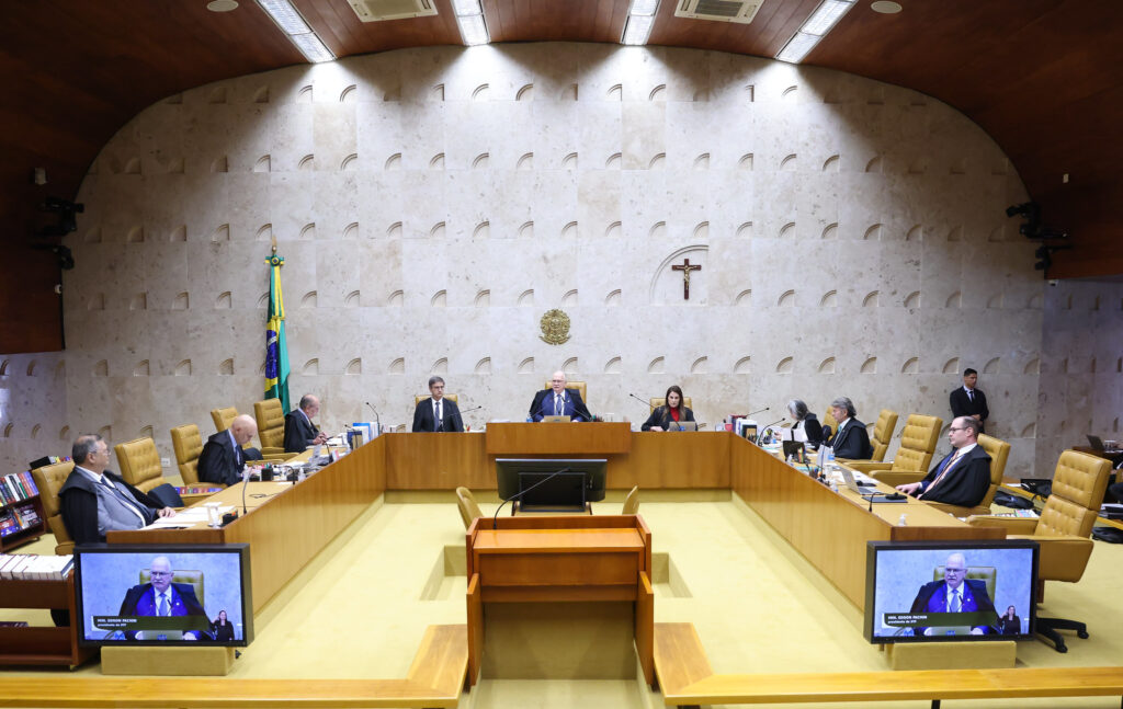 Moraes determina e gera crise política