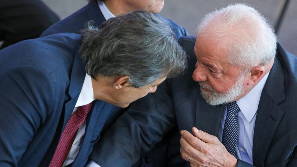 Popularidade de Lula tem nova ameaça com rumos da economia