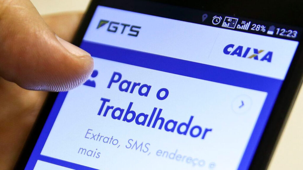 MP libera saque do FGTS para demitidos no Saque-Aniversário