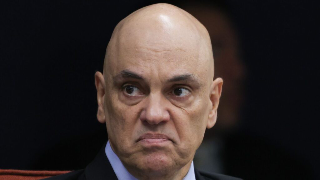 Moraes procurou presidente do BC para pedir pelo Banco Master