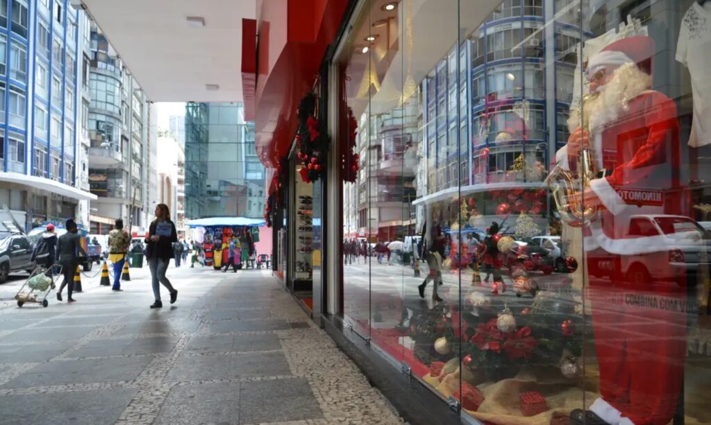 Véspera de Natal é feriado ou ponto facultativo? E de Ano-Novo?