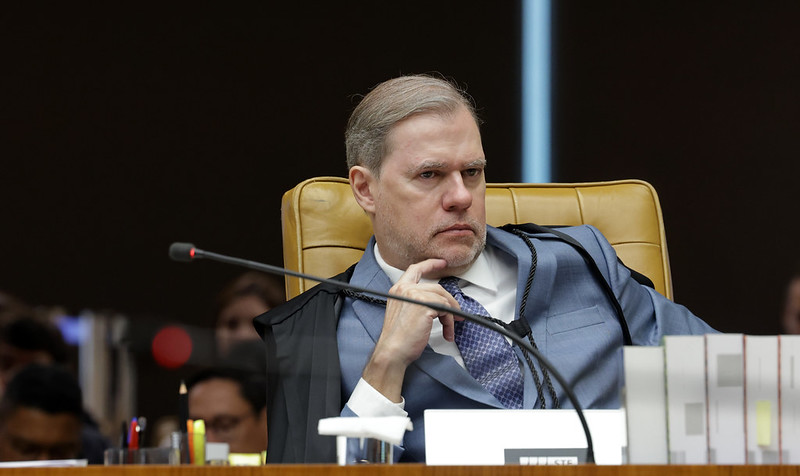 Vídeo mostra Toffoli recebendo banqueiro em resort da família