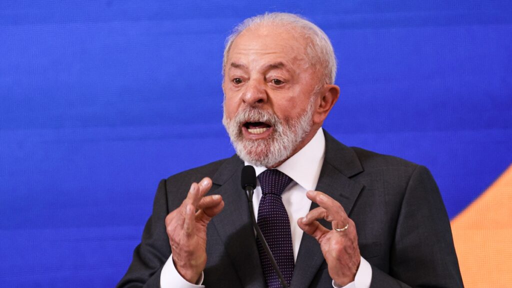 Lula desafia limites fiscais e uso da máquina para tentar reeleição