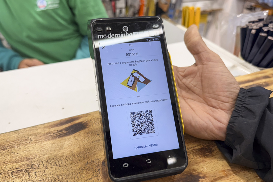 Pix passa por instabilidade e bancos apontam falha de “fornecedor externo”
