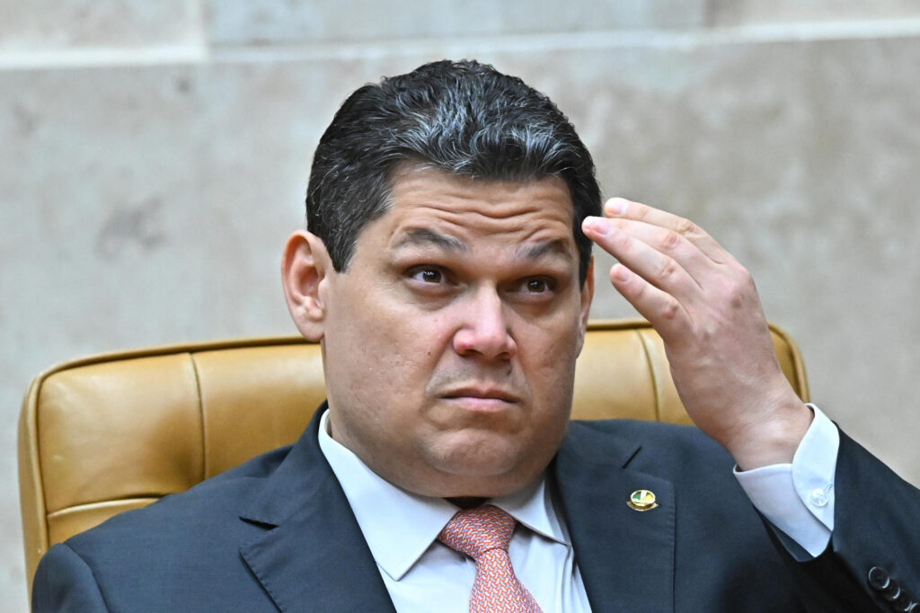 PF investiga indicado de Alcolumbre por fraude de R$ 400 mi