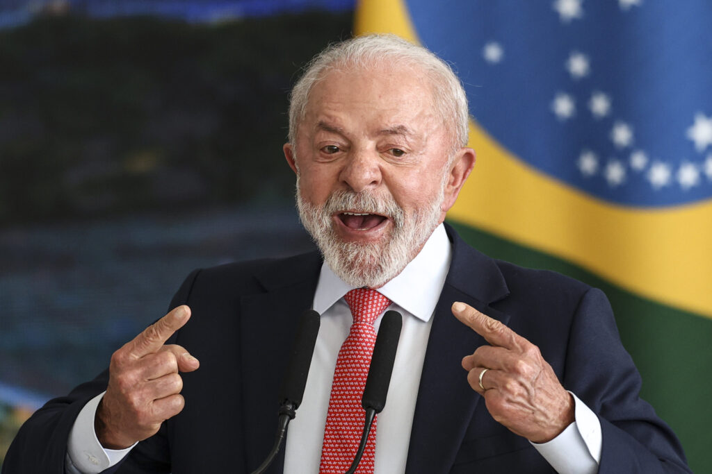 mensagem de Lula em tom eleitoral; Master esquecido