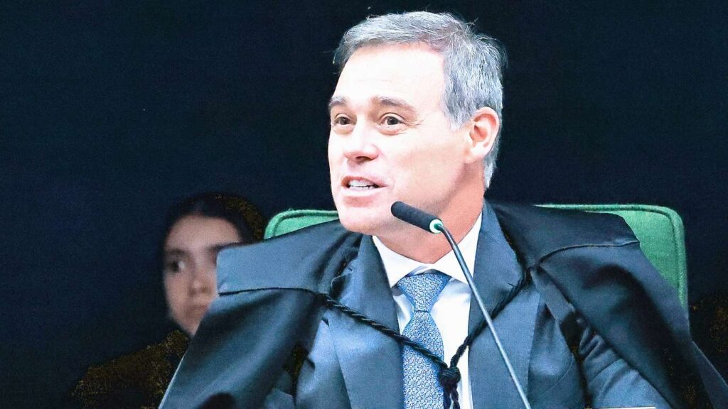 Mendonça avalia futuro do inquérito
