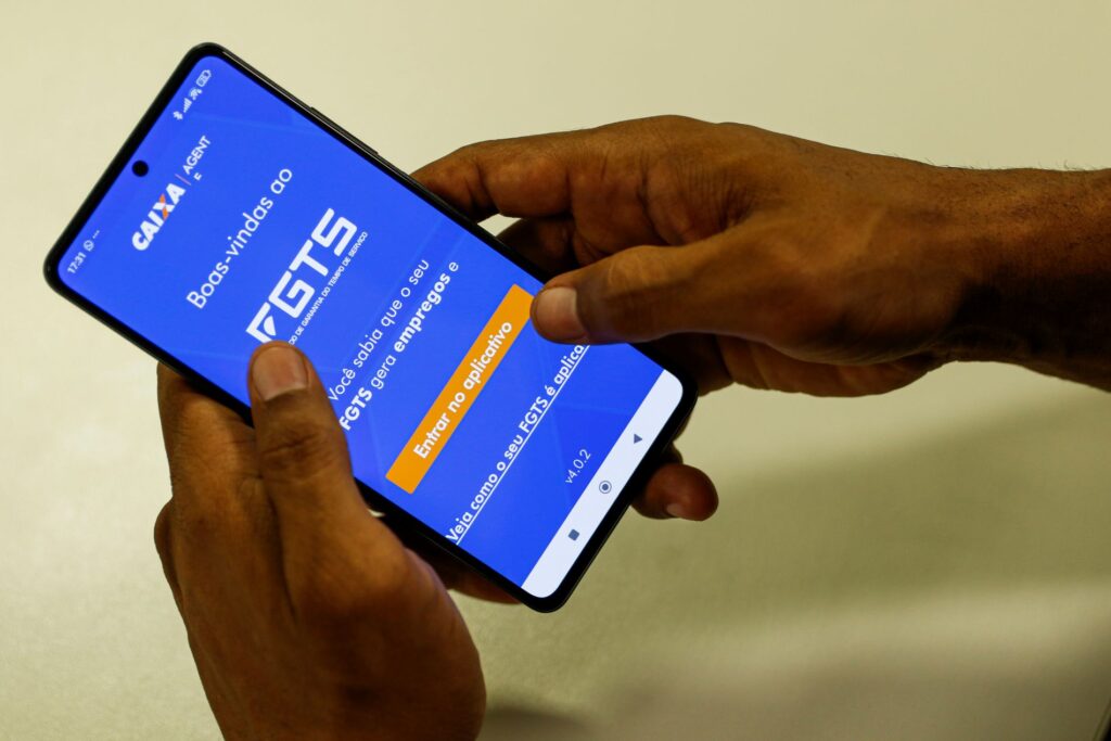Brasileiros rejeitam restrições ao saque-aniversário do FGTS