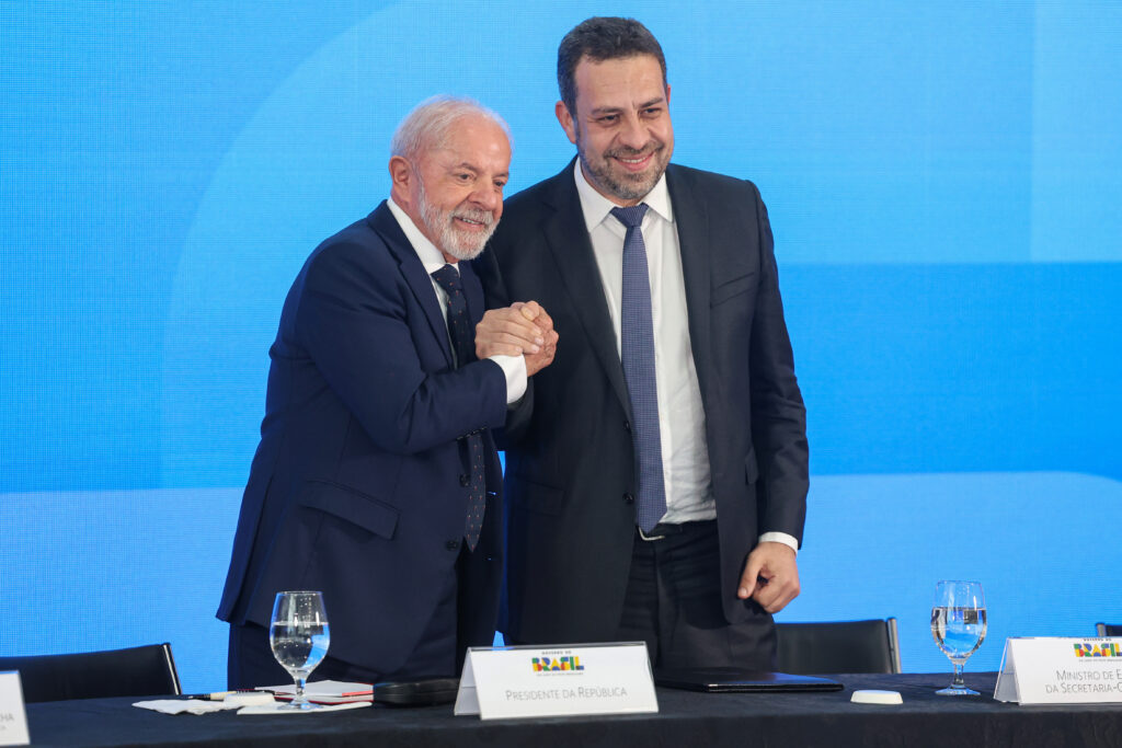 Governo Lula deve enviar PL próprio de fim da escala 6 x 1 ao Congresso