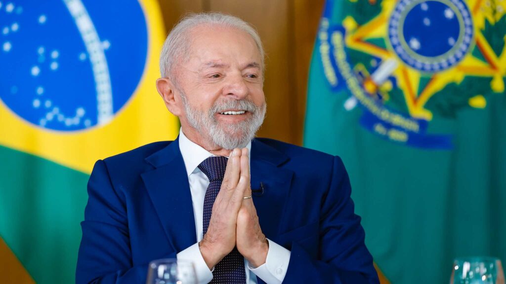 Governo envia projeto para fim da escala 6×1 com urgência