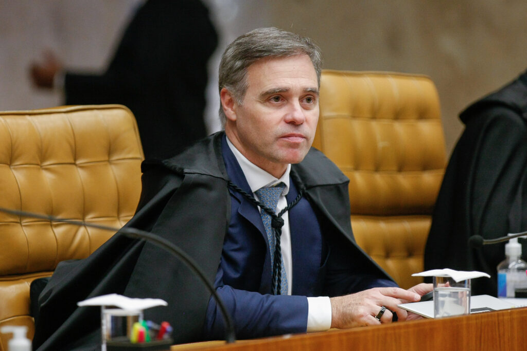 Mendonça será o relator de queixa-crime de Bolsonaro contra Janones