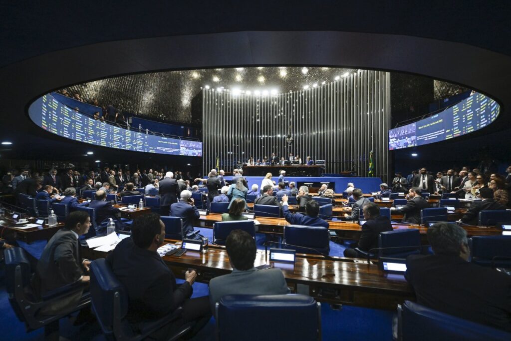O que mostram as pesquisas ao Senado nos principais estados